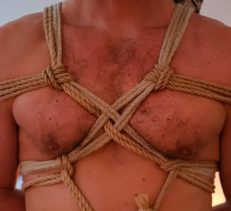 Rope Touch: Naked Shibari Practice